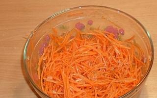 Маринованные голубцы с морковью